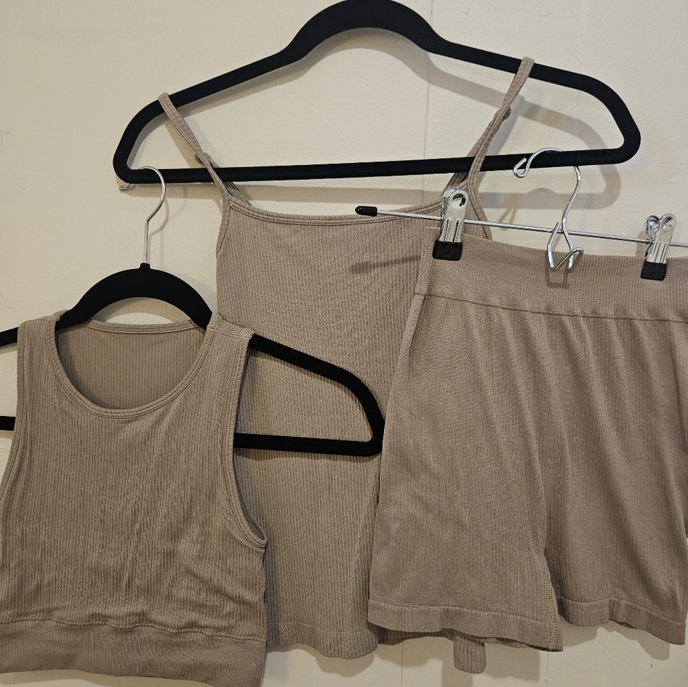 SKIMS BUNDLE STRETCH RIB SET DESERT SIZE S/M